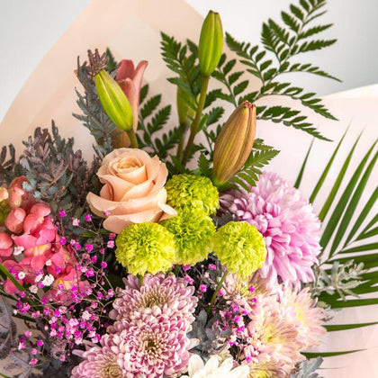 Flower Delivery Melbourne - Fresh Flowers From $34 – Thanks a Bunch Florist